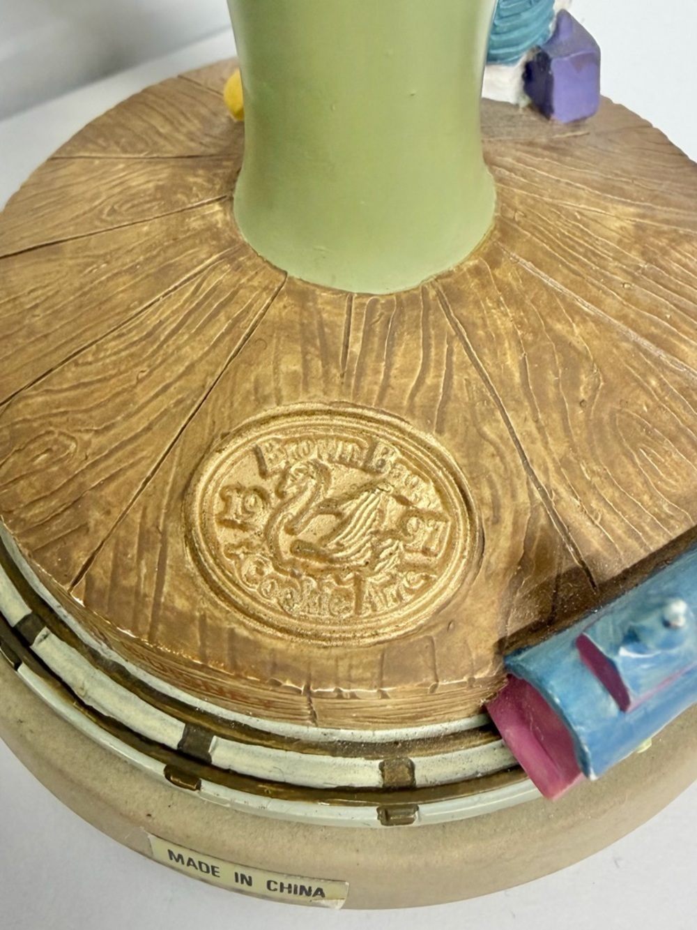 VINTAGE POOH & Piglet Tikits Brown Bag Cookie Stamp - Picture 3 of 4